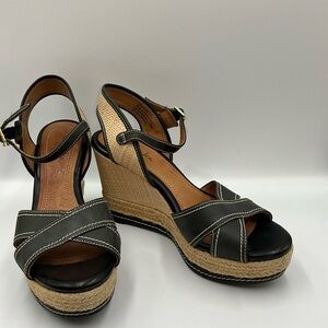 Clarks Wedge Sandals Size 7 Indigo Amelia Air 3.5” Heel